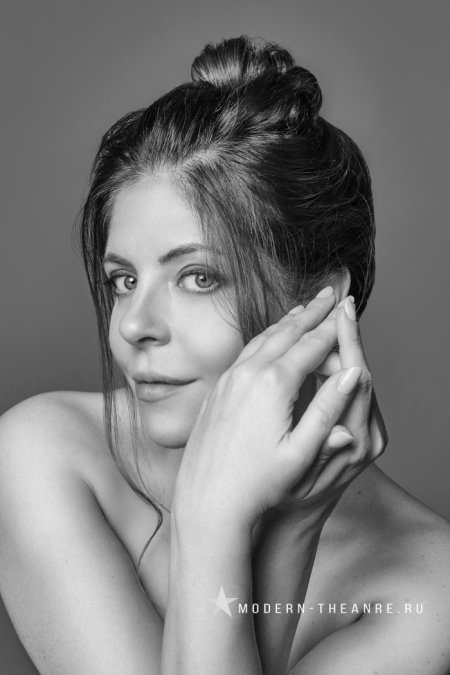 Анна Нахапетова