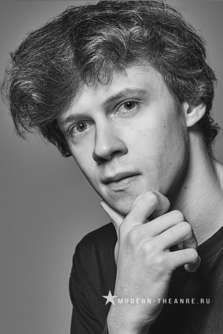 Владислав Свиридов